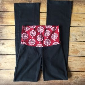 PINK Victoria’s Secret IU Yoga Pants